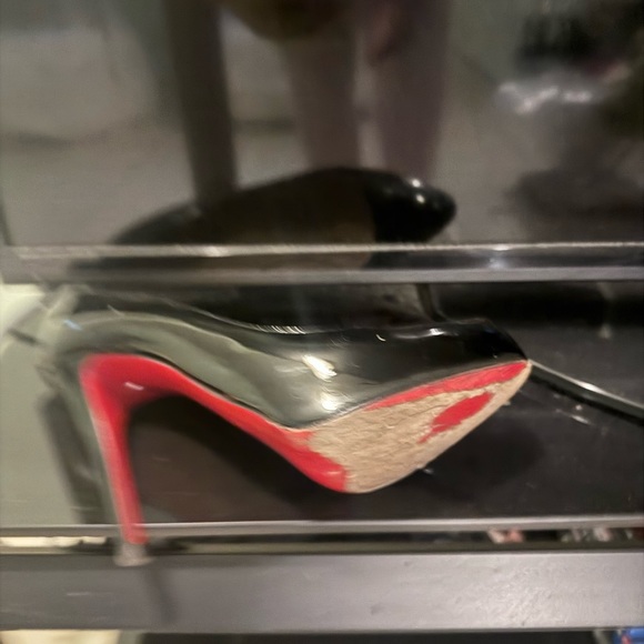 COPY - Size 42 fits more like a 10 rather than an 11. Comes with box & shoe bags - Picture 2 of 11